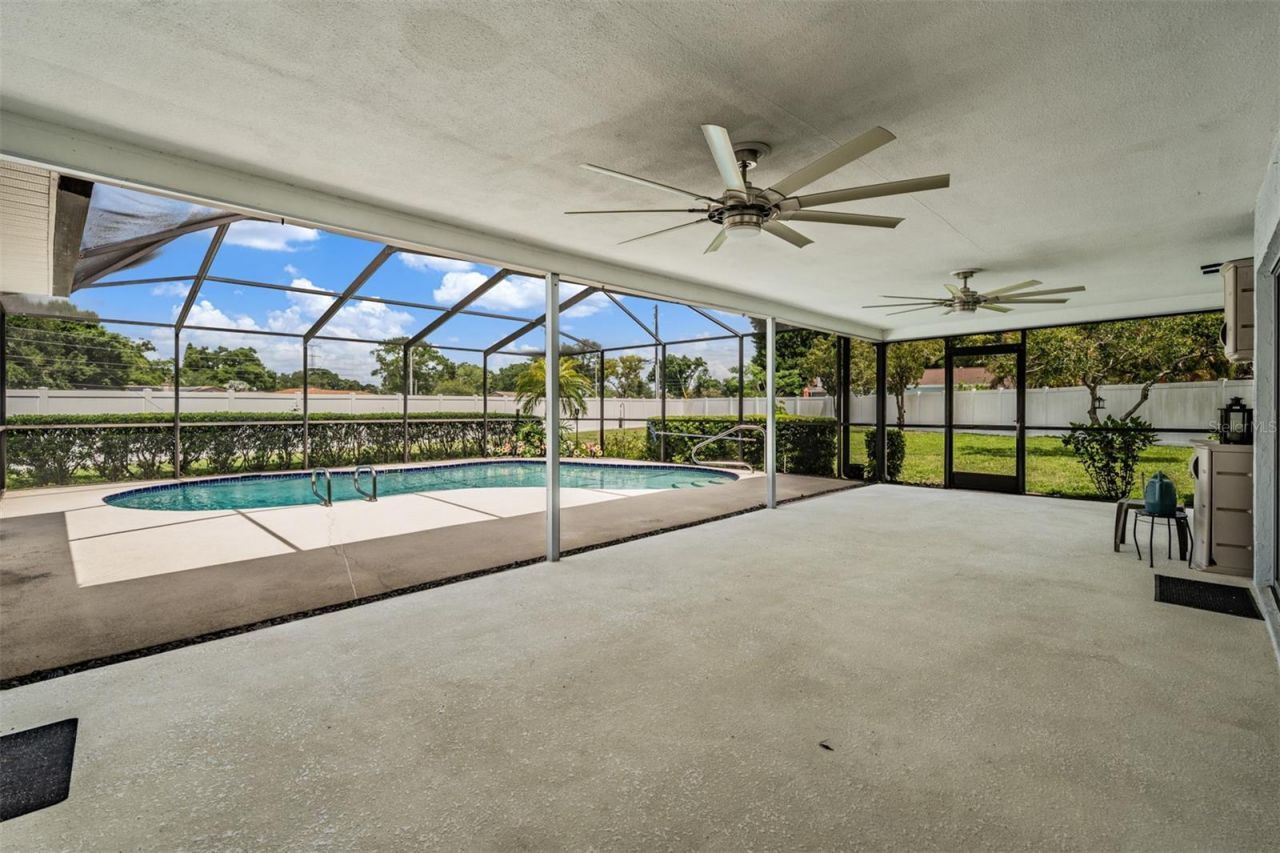 3267 Springwood Drive, Clearwater, FL 33761 Photo