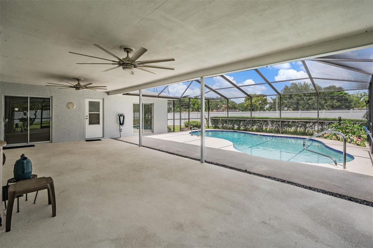 3267 Springwood Drive, Clearwater, FL 33761 Photo