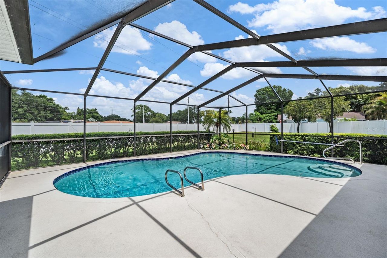 3267 Springwood Drive, Clearwater, FL 33761 Photo