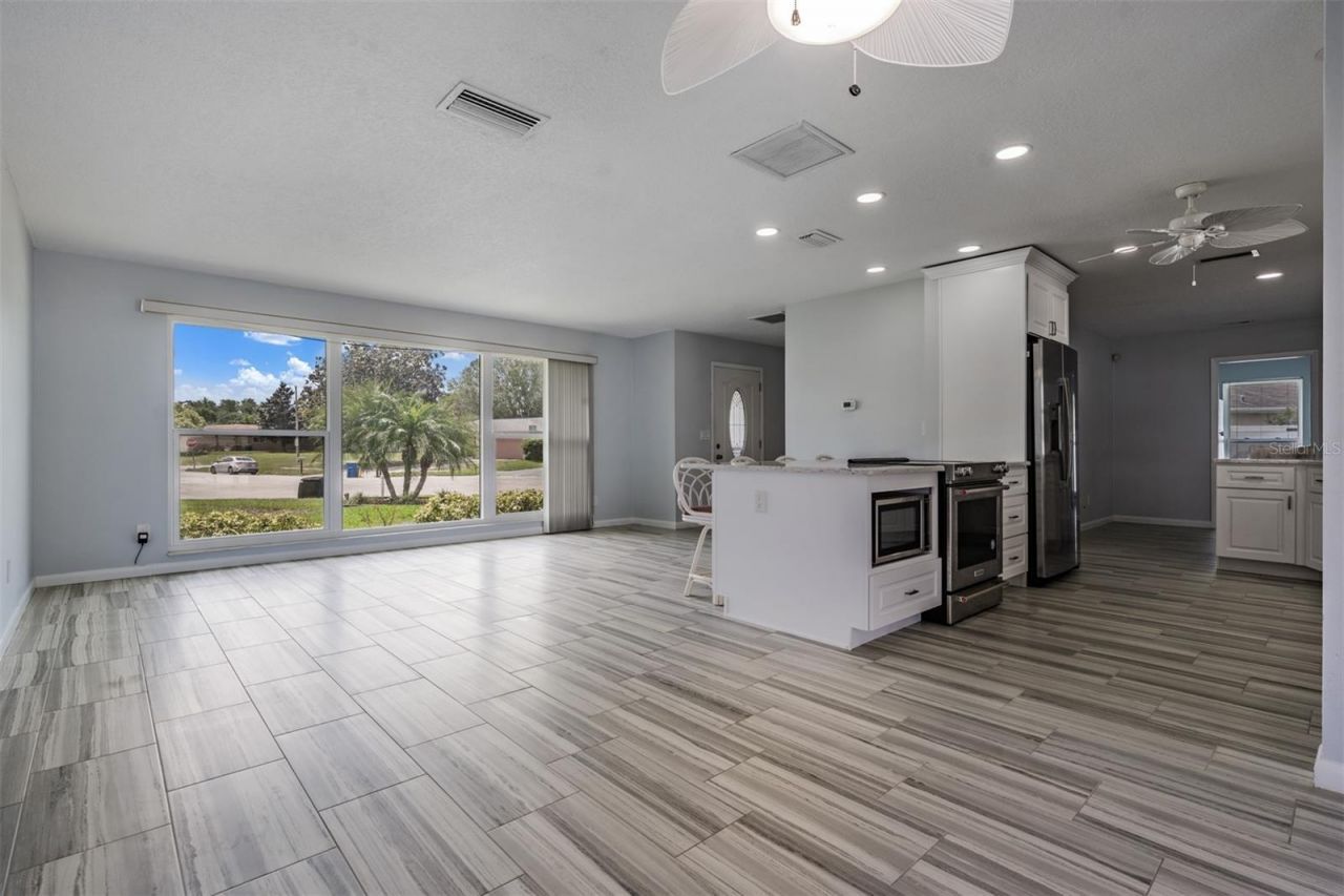 3267 Springwood Drive, Clearwater, FL 33761 Photo