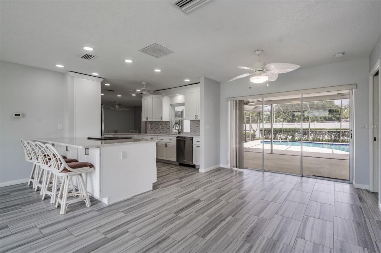 3267 Springwood Drive, Clearwater, FL 33761 Photo