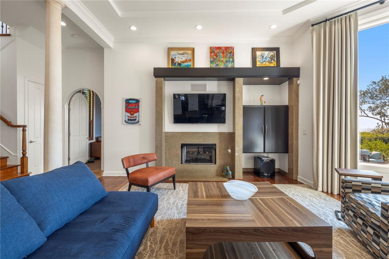 4128 Causeway Vista Drive, Tampa, FL 33615 Photo