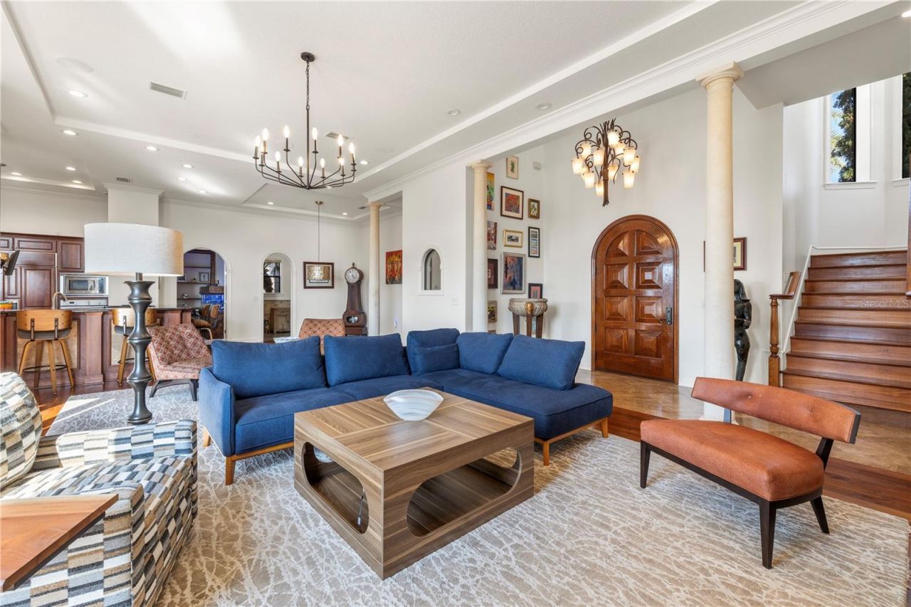 4128 Causeway Vista Drive, Tampa, FL 33615 Photo