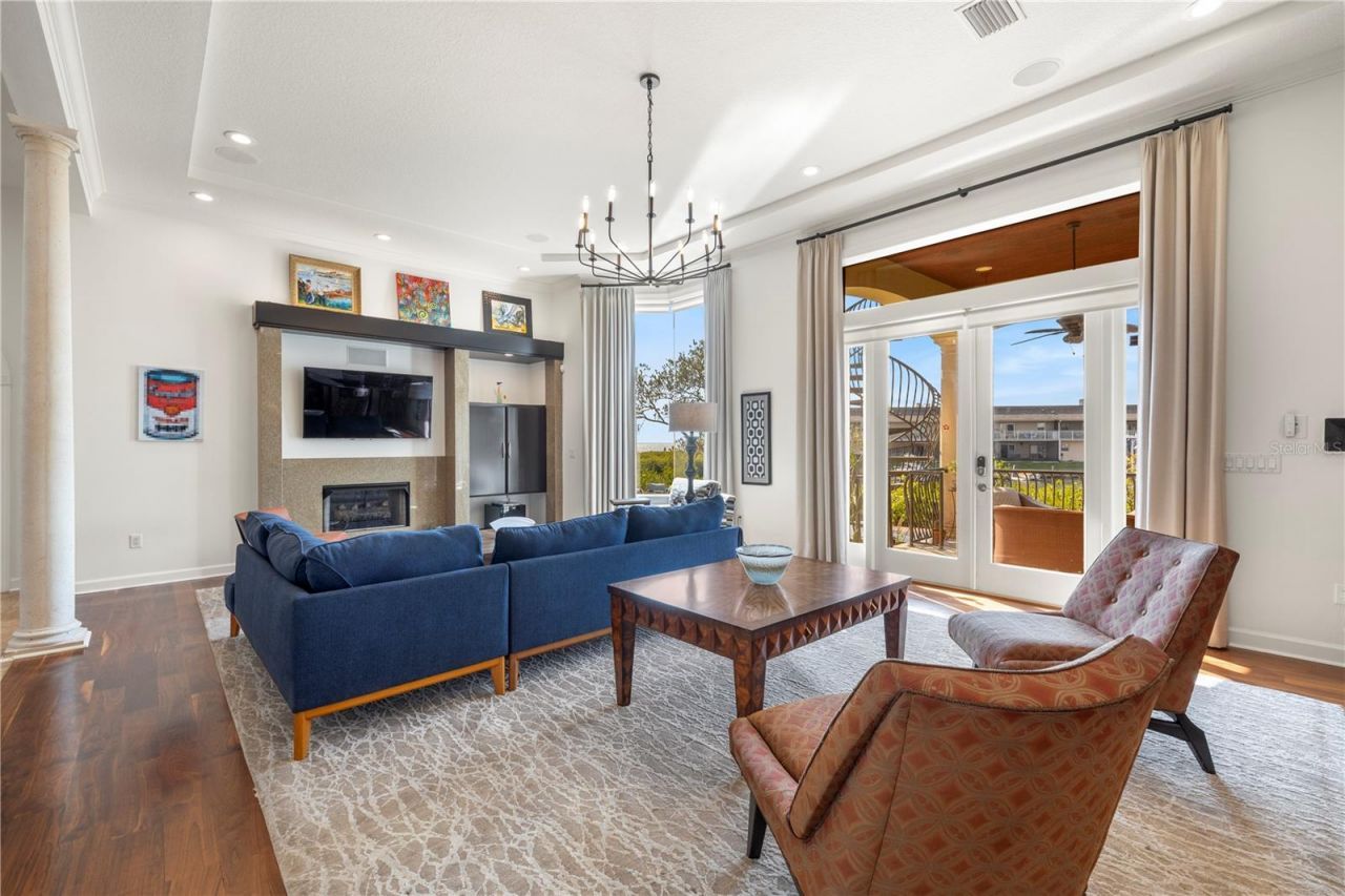 4128 Causeway Vista Drive, Tampa, FL 33615 Photo