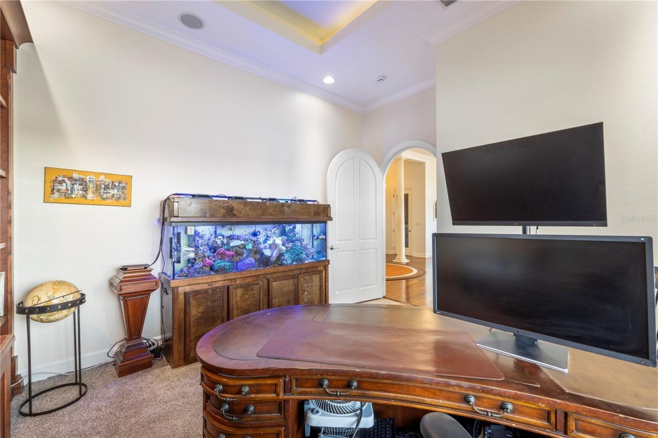 4128 Causeway Vista Drive, Tampa, FL 33615 Photo