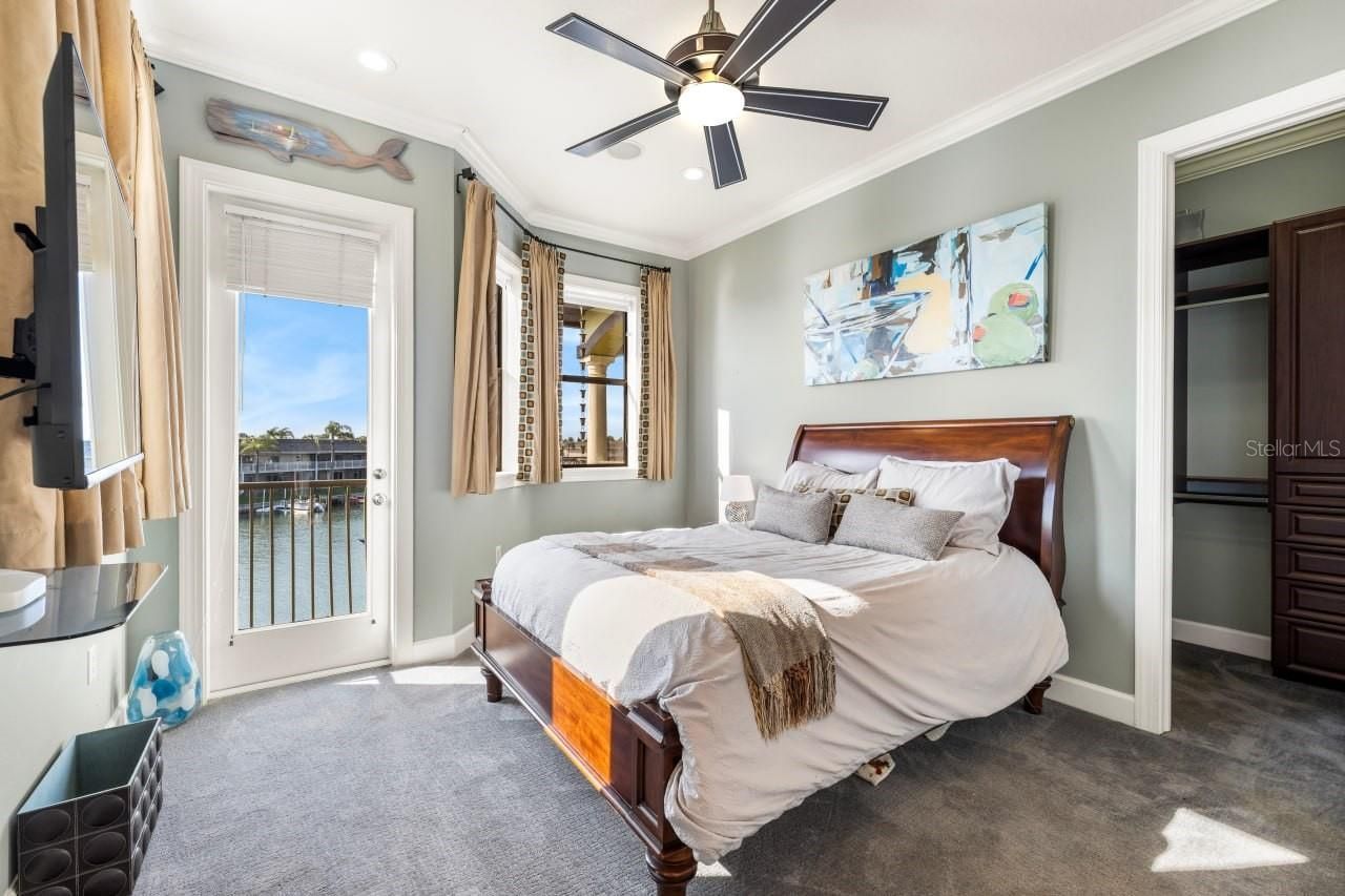 4128 Causeway Vista Drive, Tampa, FL 33615 Photo