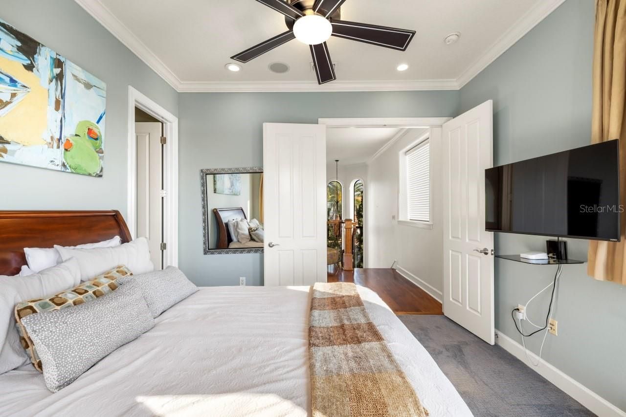 4128 Causeway Vista Drive, Tampa, FL 33615 Photo