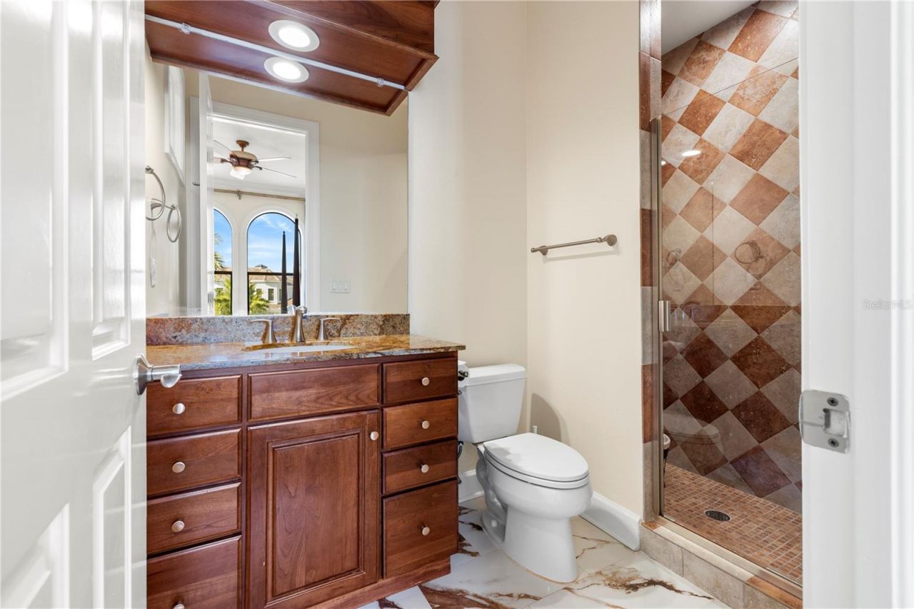 4128 Causeway Vista Drive, Tampa, FL 33615 Photo