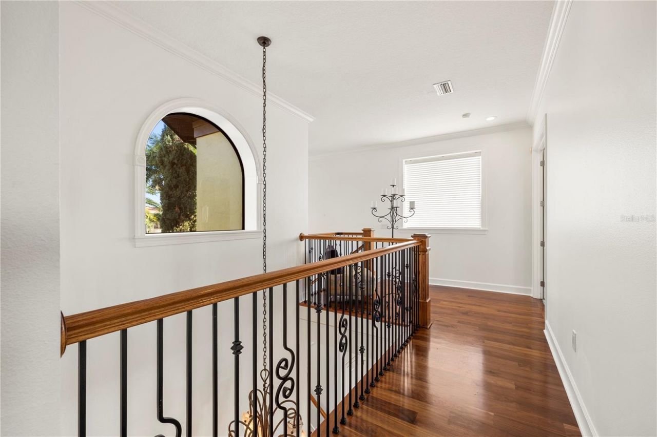 4128 Causeway Vista Drive, Tampa, FL 33615 Photo