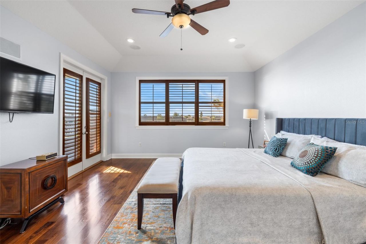 4128 Causeway Vista Drive, Tampa, FL 33615 Photo