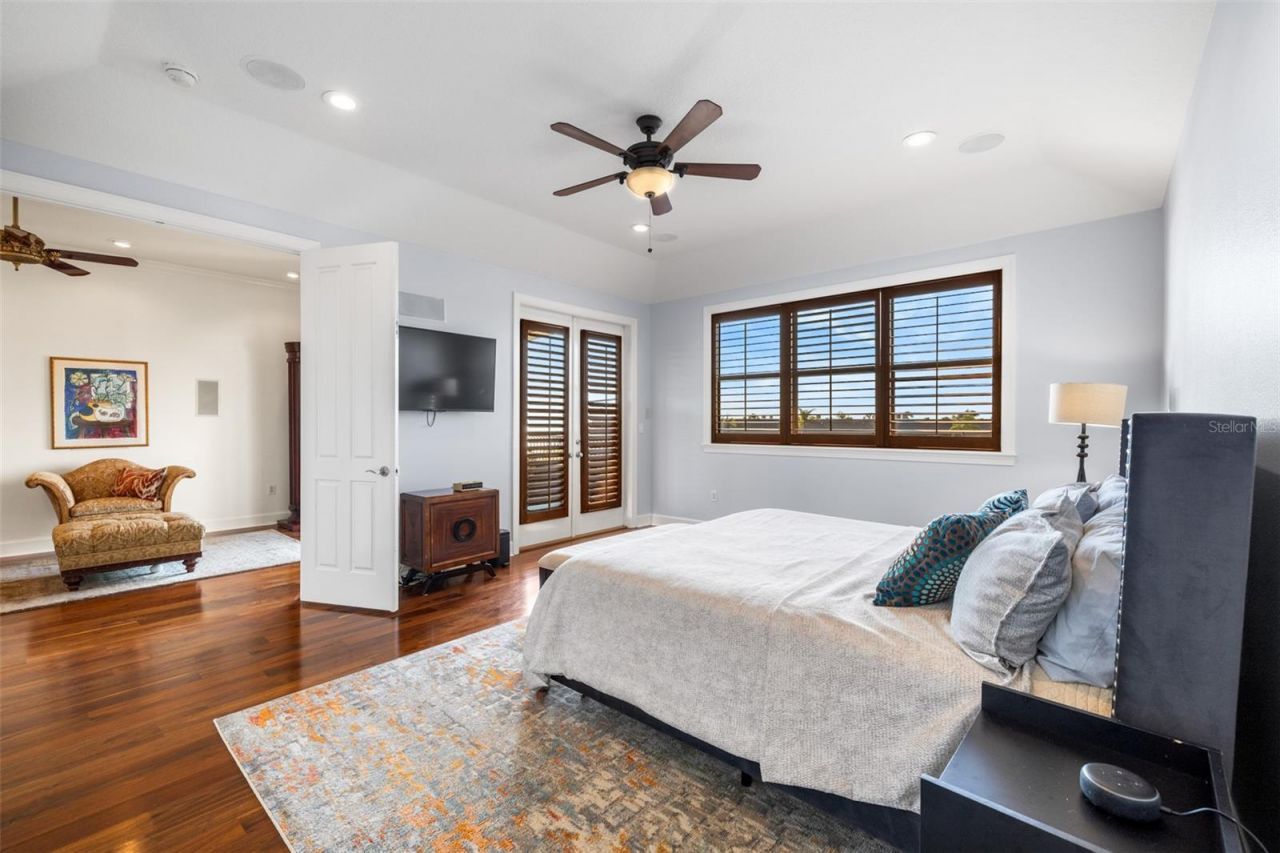 4128 Causeway Vista Drive, Tampa, FL 33615 Photo