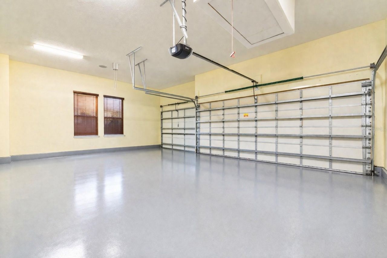 4128 Causeway Vista Drive, Tampa, FL 33615 Photo