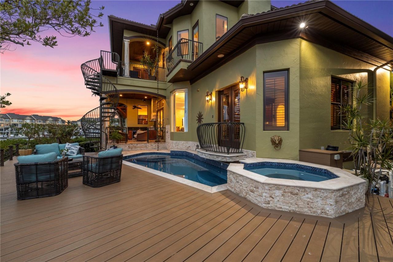 4128 Causeway Vista Drive, Tampa, FL 33615 Photo