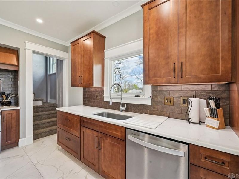 523 S Detroit Street, Xenia, OH 45385 Photo 16