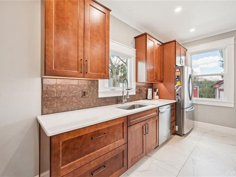 523 S Detroit Street, Xenia, OH 45385 Photo 17