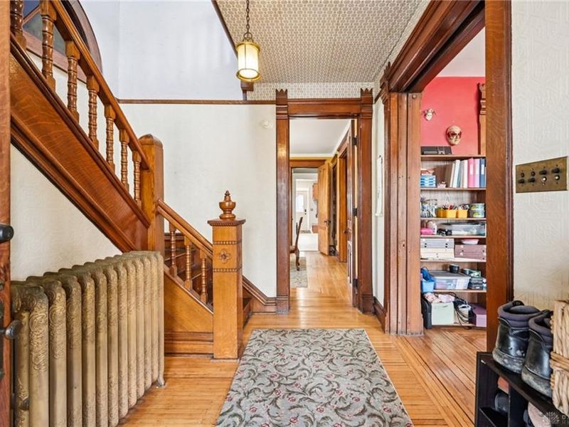 523 S Detroit Street, Xenia, OH 45385 Photo 2