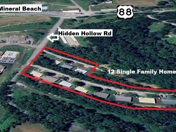 12 Hidden Hollow Rd, Finleyville, PA 15332