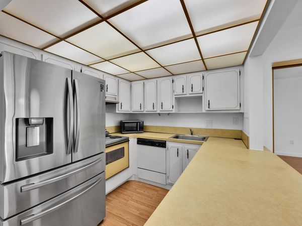 7100 NW 17th Street, Unit 217, Plantation, FL 33313