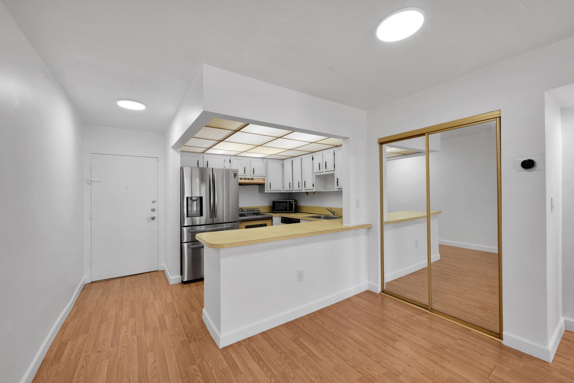 7100 NW 17th Street, Unit 217, Plantation, FL 33313 Photo