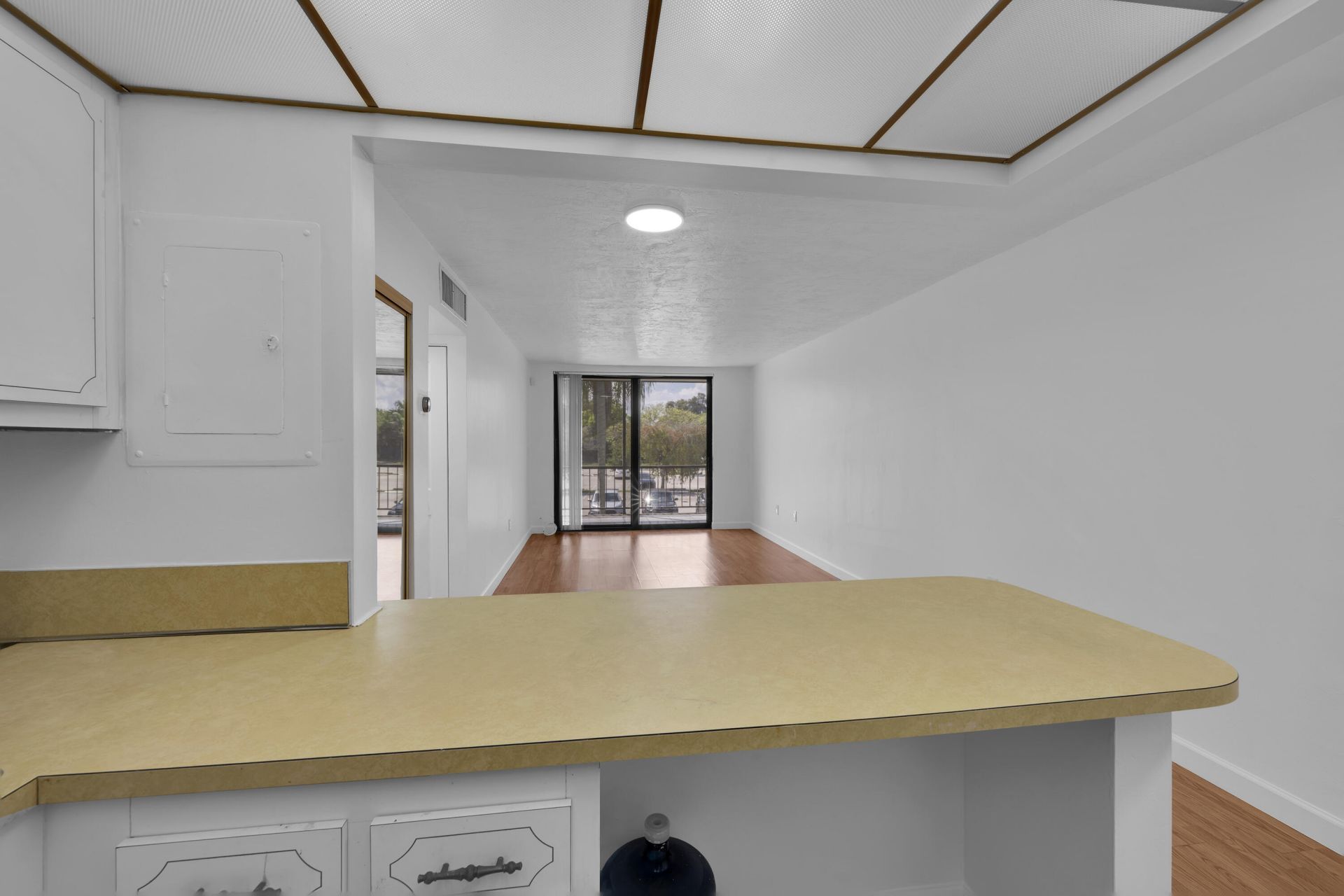 7100 NW 17th Street, Unit 217, Plantation, FL 33313 Photo