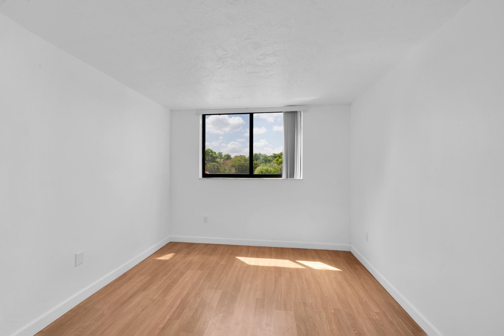 7100 NW 17th Street, Unit 217, Plantation, FL 33313 Photo