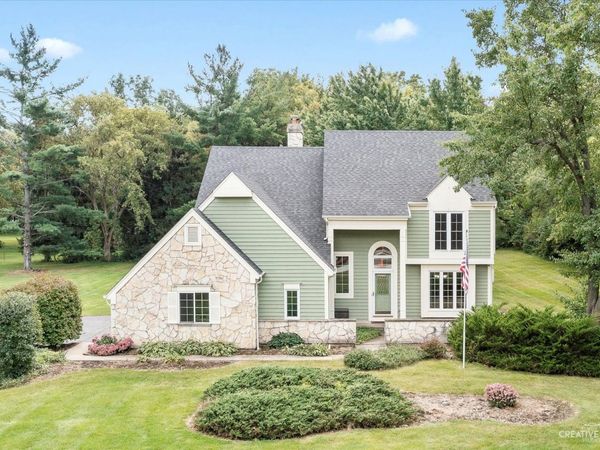 38w199 Heatherfield Drive , Elgin, IL 60124