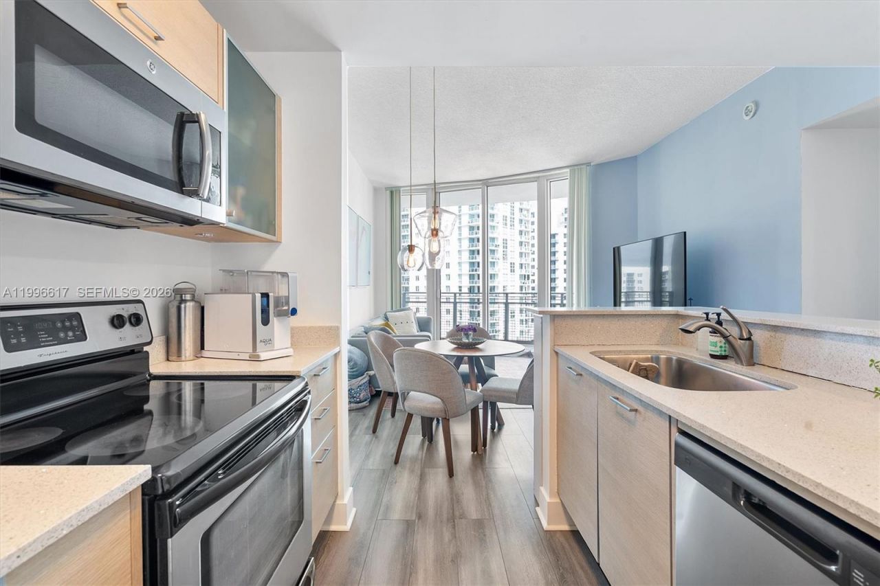 350 NE 24th St, Unit 1007, Miami, FL 33137 Photo