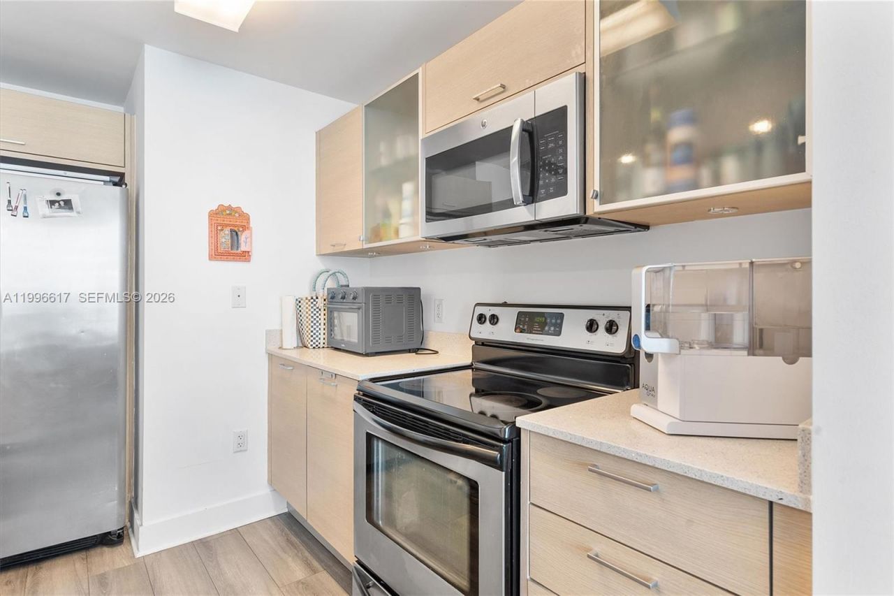 350 NE 24th St, Unit 1007, Miami, FL 33137 Photo