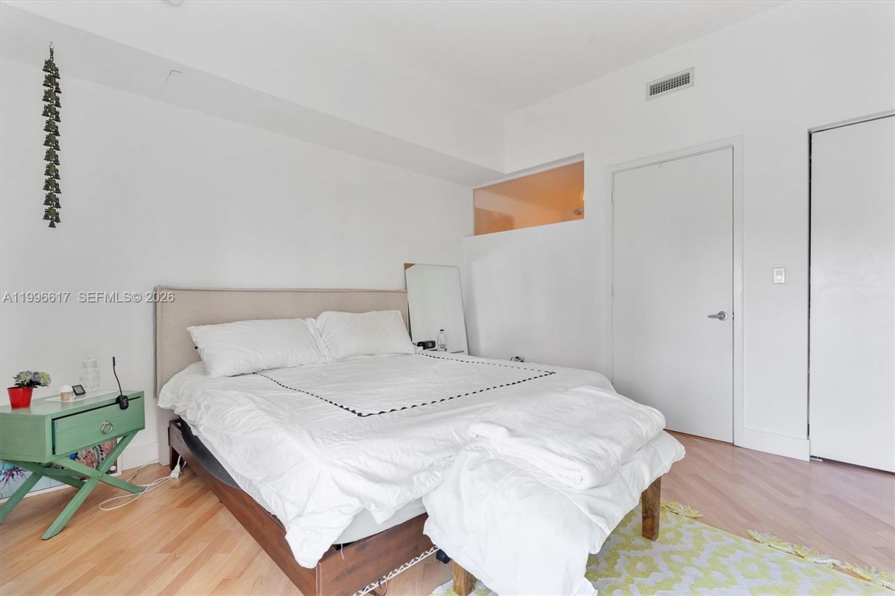 350 NE 24th St, Unit 1007, Miami, FL 33137 Photo