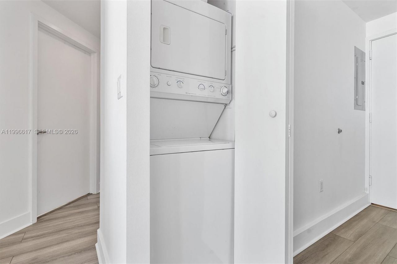 350 NE 24th St, Unit 1007, Miami, FL 33137 Photo