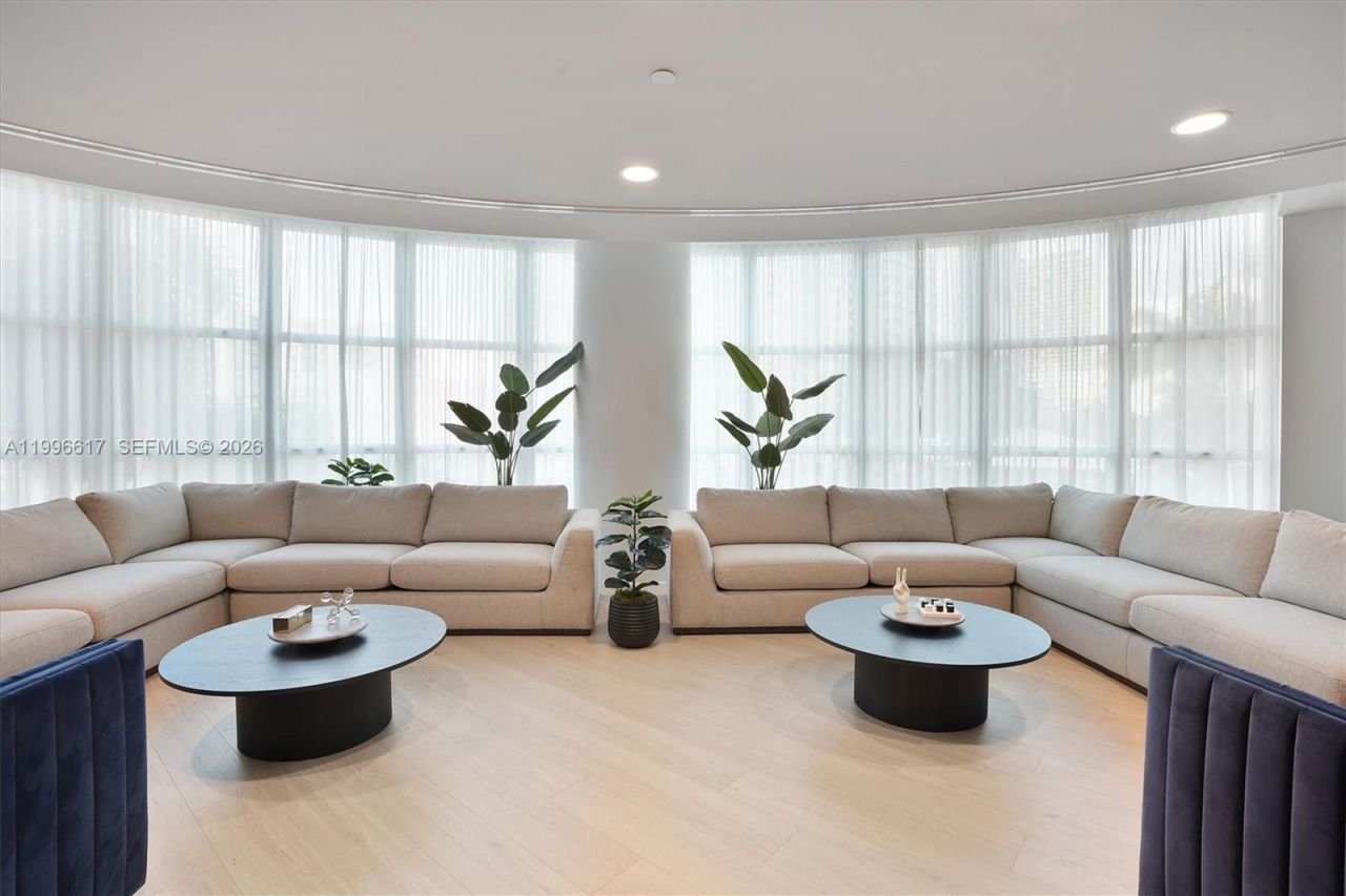 350 NE 24th St, Unit 1007, Miami, FL 33137 Photo