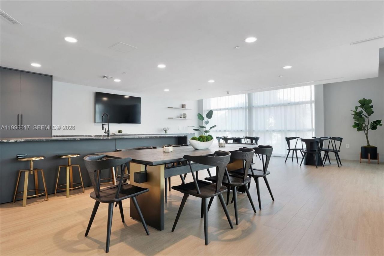 350 NE 24th St, Unit 1007, Miami, FL 33137 Photo