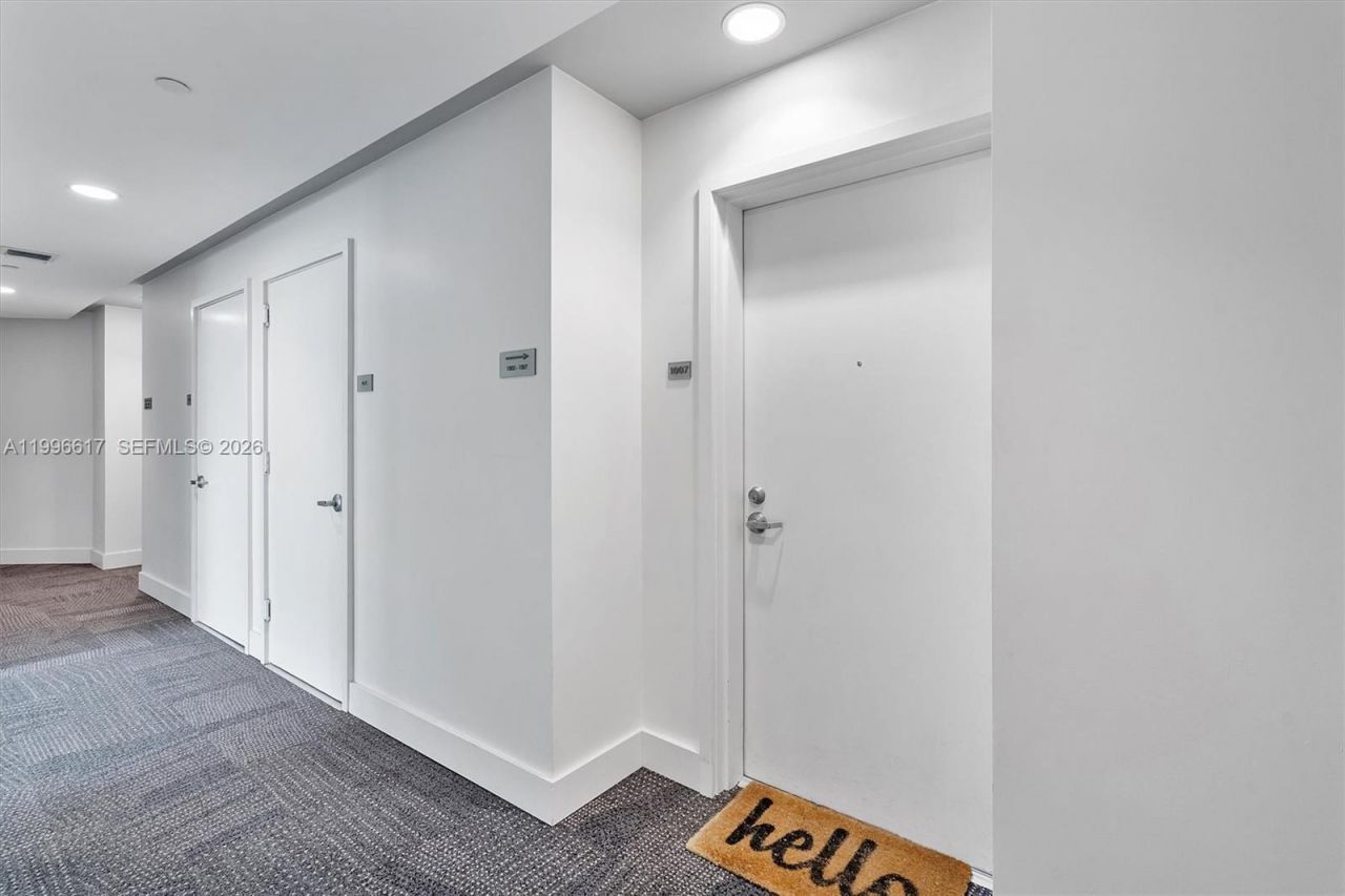 350 NE 24th St, Unit 1007, Miami, FL 33137 Photo