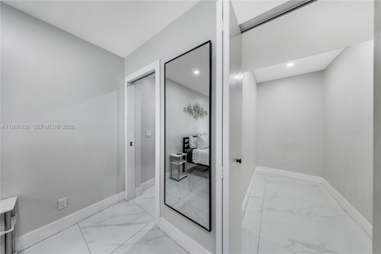 2612 SW 12th St, Unit Main, Miami, FL 33135 Photo