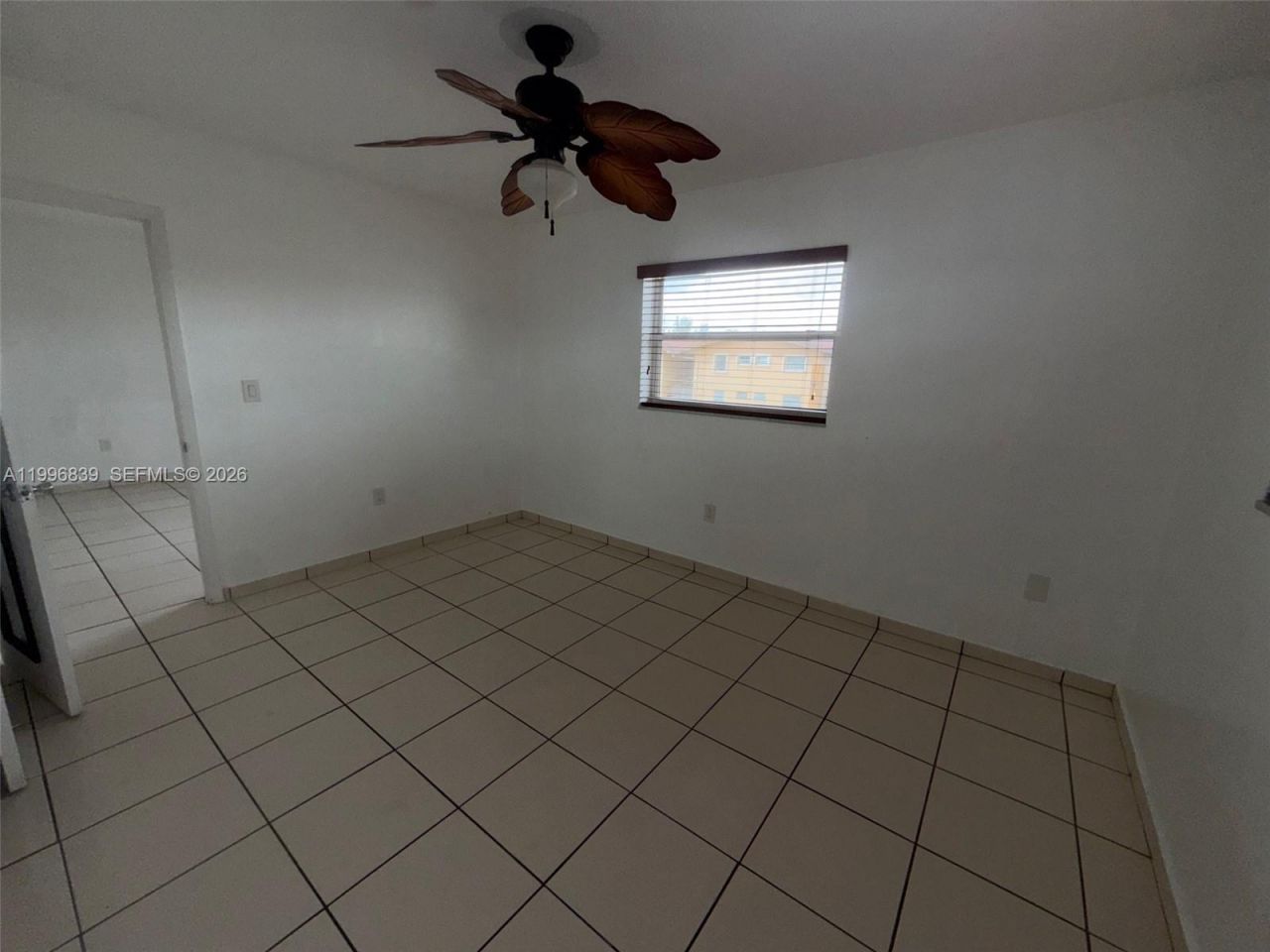 120 Royal Palm Rd , Unit 301, Hialeah Gardens, FL 33016 Photo