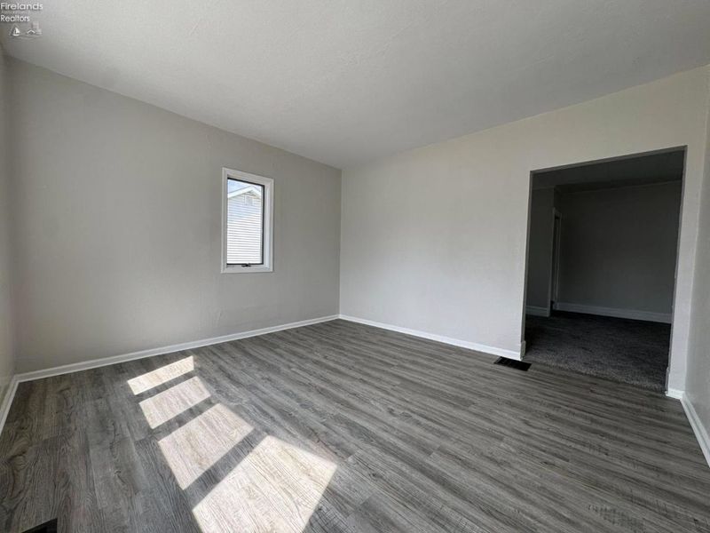 1210 Hazel Street, Fremont, OH 43420 Photo 3