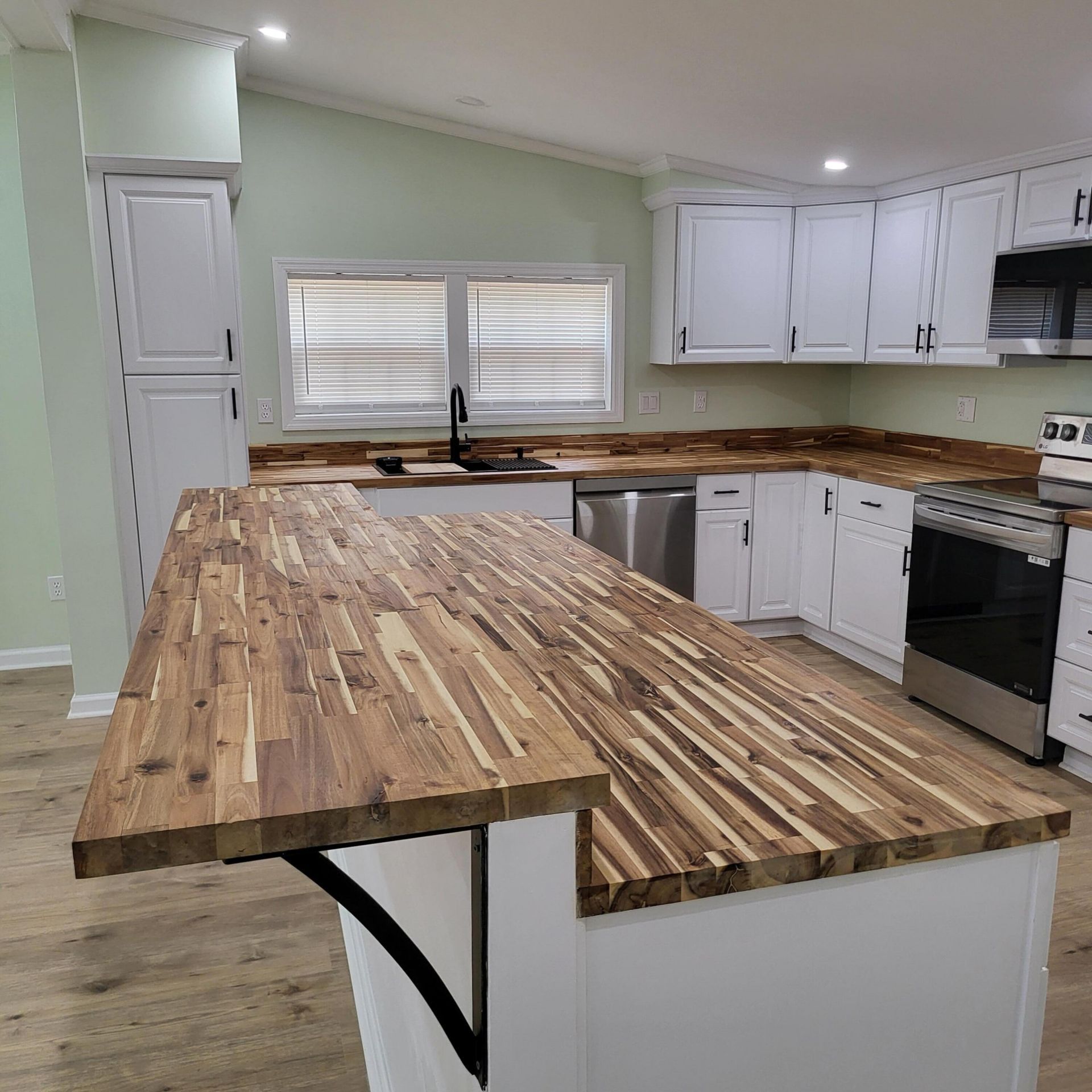 133 Knott Drive Photo 10