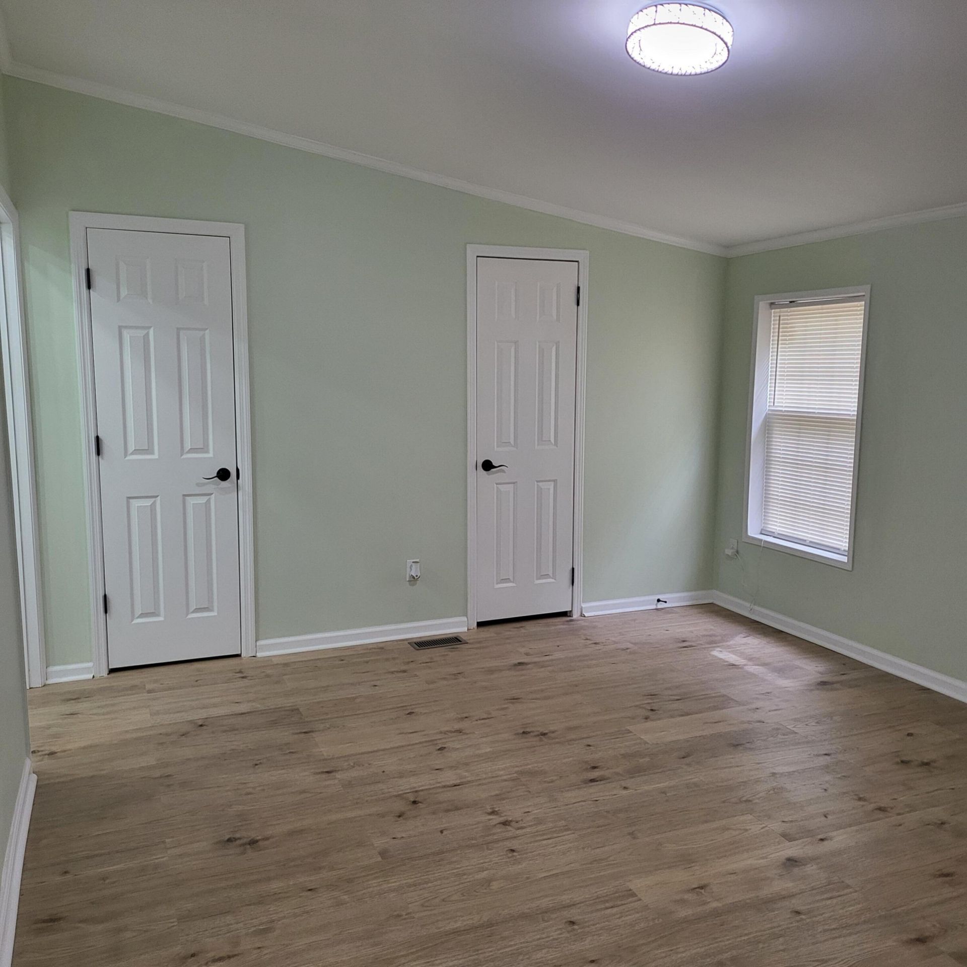 133 Knott Drive Photo 15