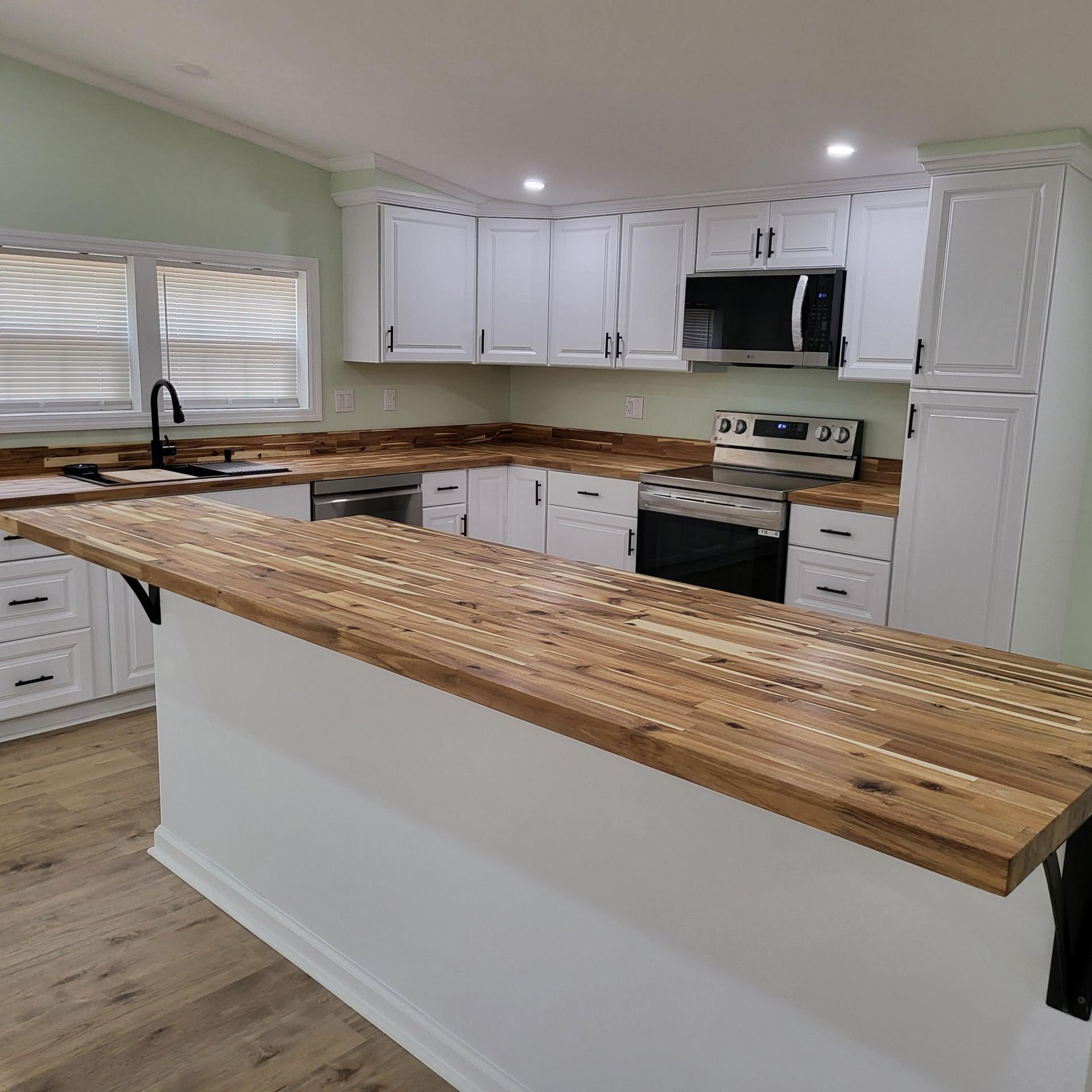 133 Knott Drive Photo 5