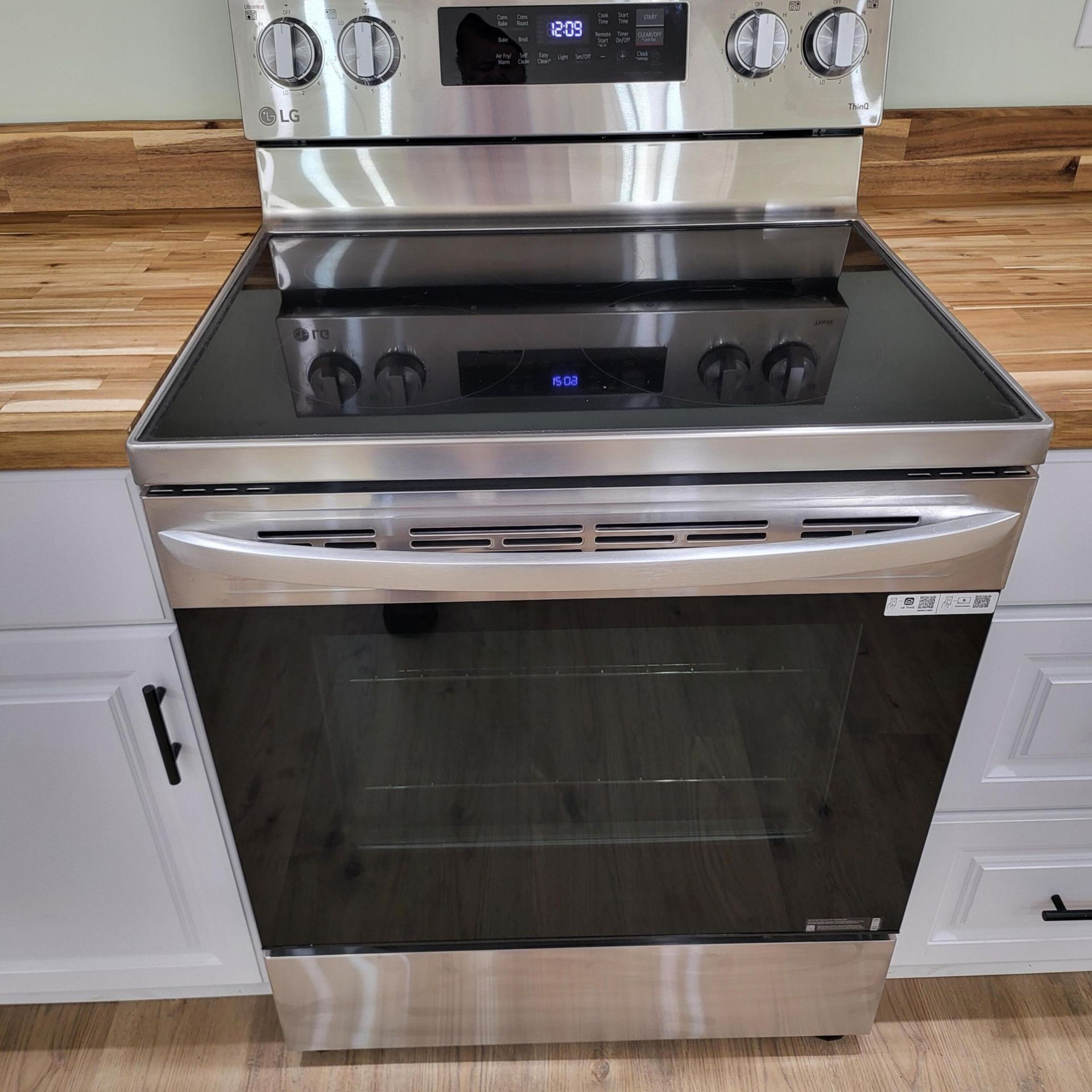 133 Knott Drive Photo 8