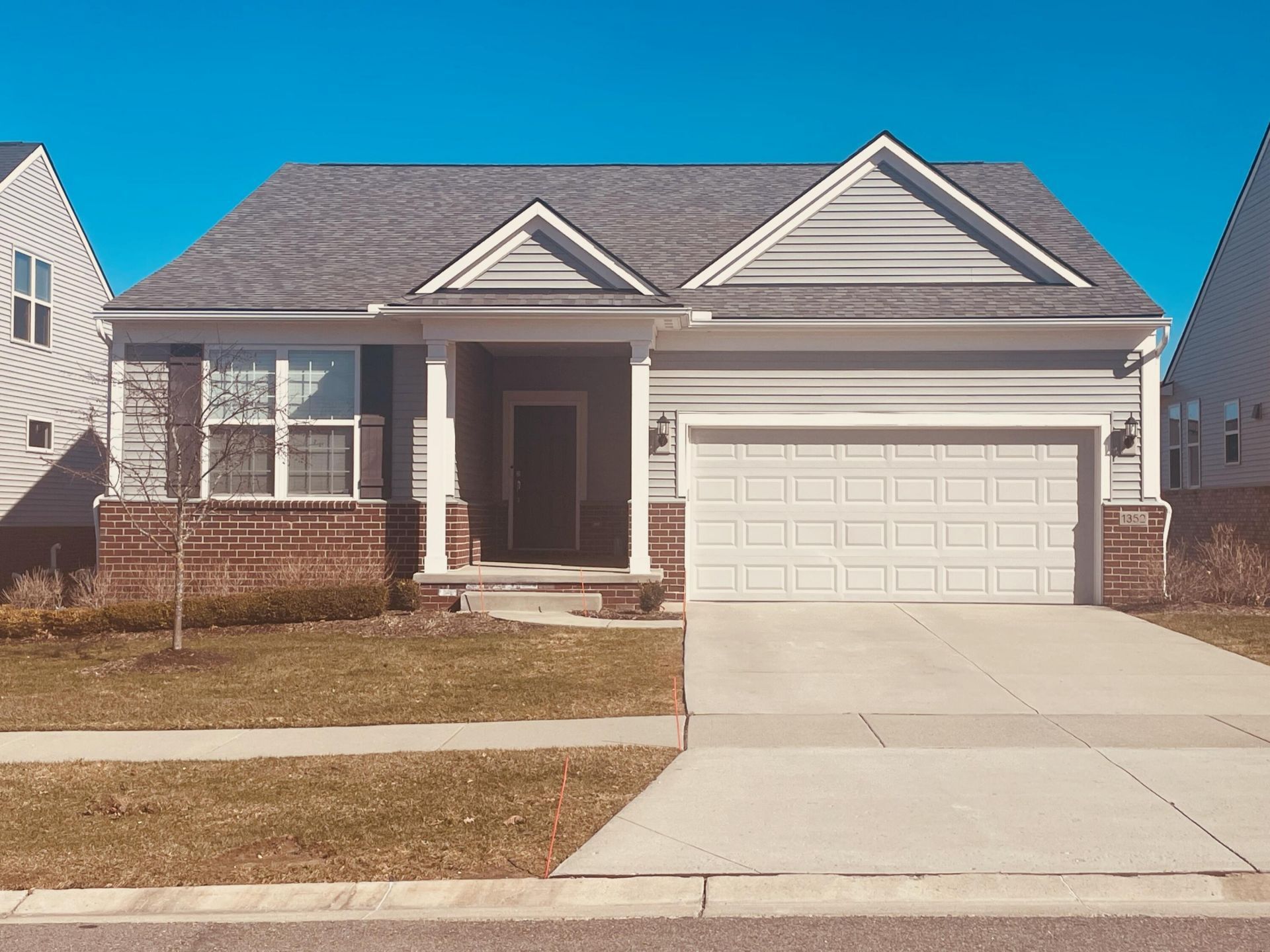 1352 Nuthatch Lane, Lake Orion, MI 48360 Main Photo