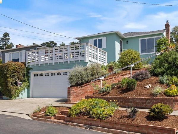 49 Windsor Ave, Kensington, CA 94708