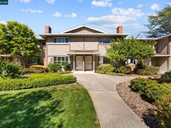 36 Miramonte Dr, Moraga, CA 94556