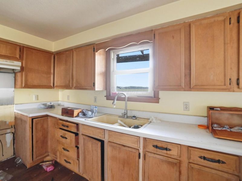 9750 Middle Point Road, Van Wert, OH 45891 Photo 14