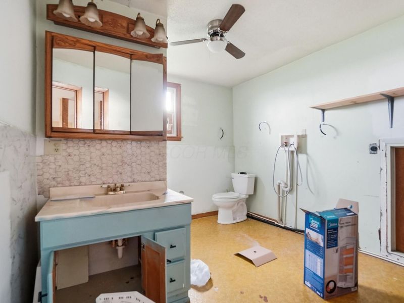 9750 Middle Point Road, Van Wert, OH 45891 Photo 31