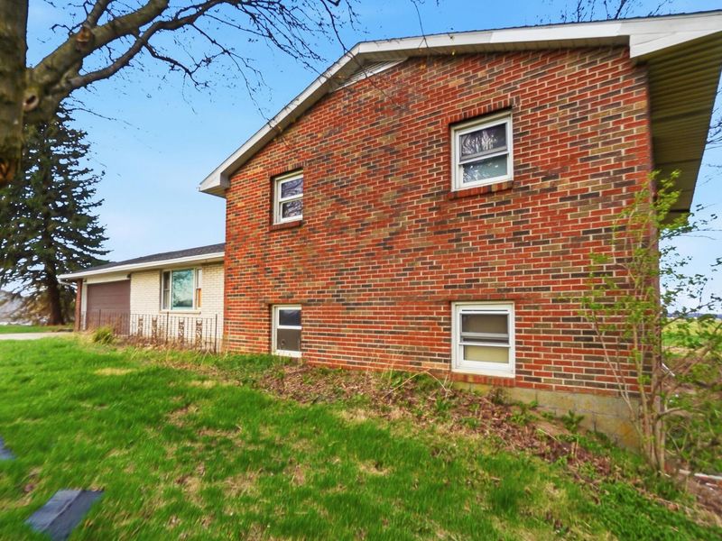 9750 Middle Point Road, Van Wert, OH 45891 Photo 4