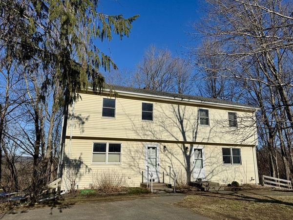 534-536 Turners Falls Rd, Montague, MA 01351
