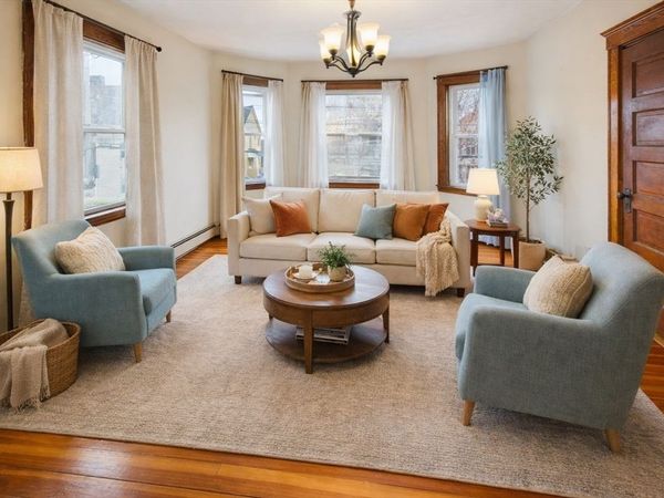 5-7 Hoyle, Unit 7, Norwood, MA 02062