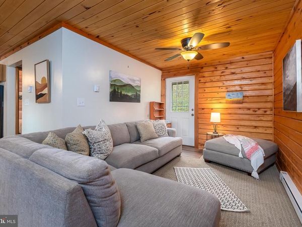 400 BEAR E, OAKLAND, MD 21550