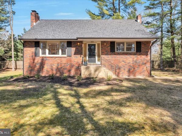 223 KRESSON-GIBBSBORO ROAD, VOORHEES, NJ 08043